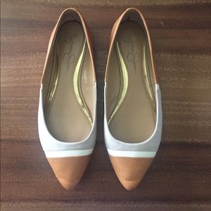 Jessica Simpson 8.5 flats