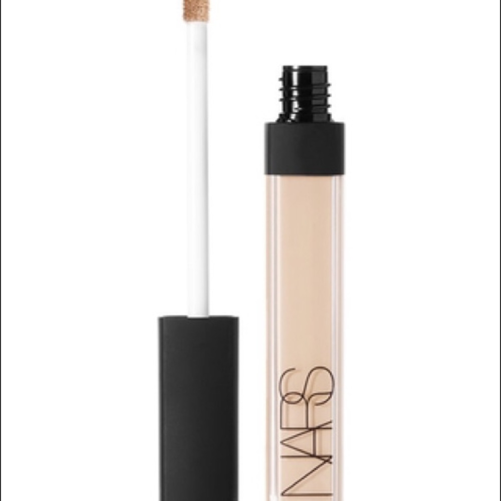 NARS Radiant Creamy Concealer in Chantilly