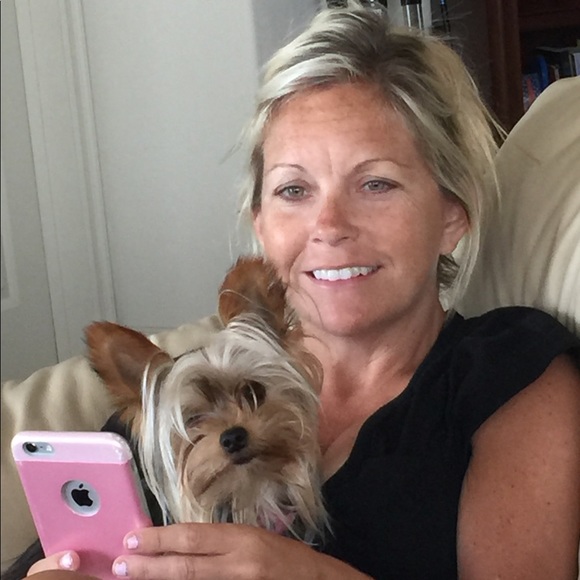 Meet your Posher, Jaime - Picture 3 of 6