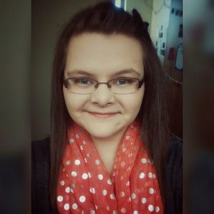 Meet your Posher, Alison