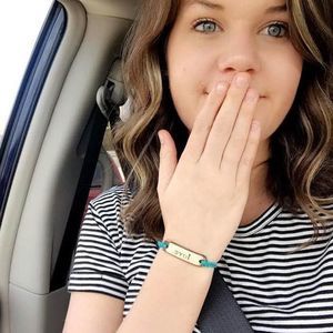 Meet your Posher, Megan