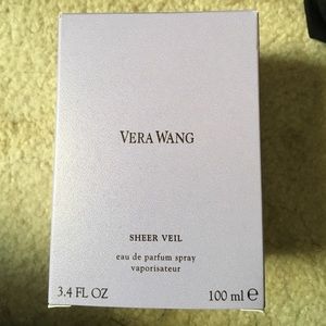 Vera Wang Sheer Veil