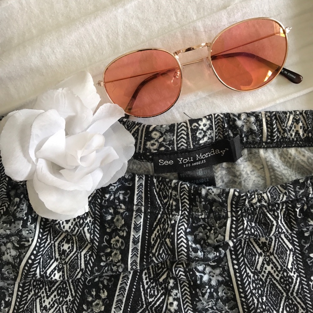 Patterned fun pants - Picture 4 of 4