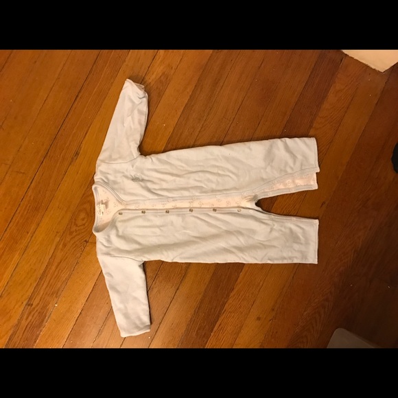 Kissy Kissy Other - Kissy kissy onesie 6-9