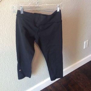 Black calf length leggings