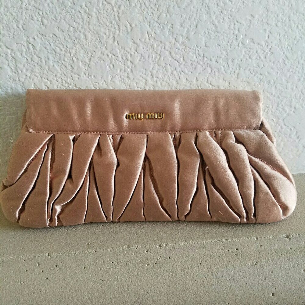 Miu miu clutch
