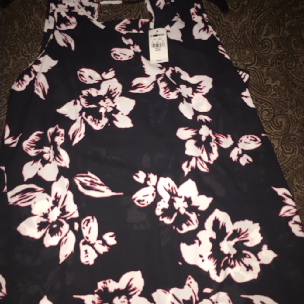 Gorgeous Glower Express blouse