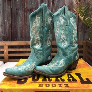 Turquoise Corral woman's cowboy boots