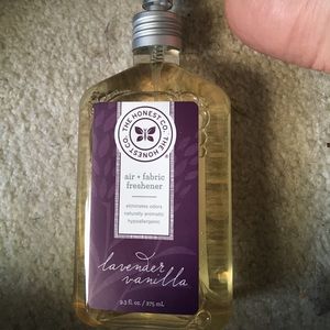 Honest air and fabric refresher