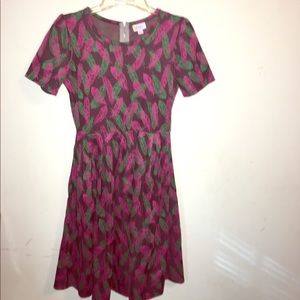 Pretty LuLaRoe Amelia Dress