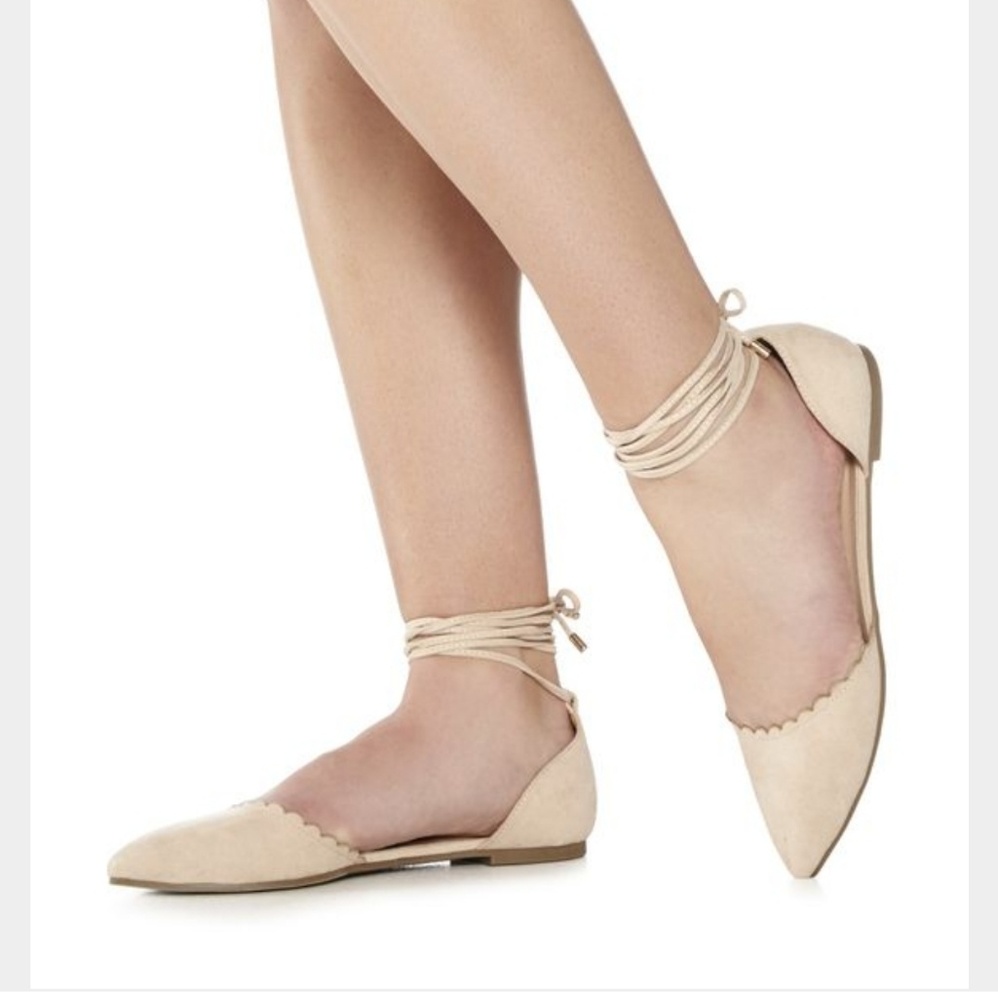 Tomina Justfab