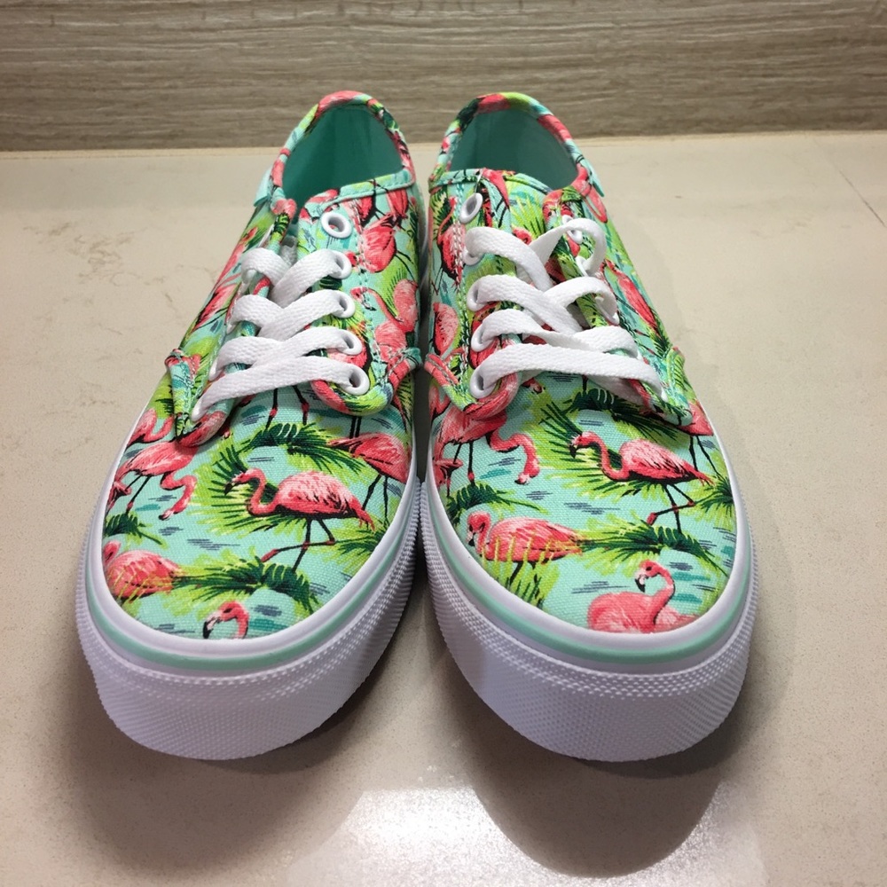 Flamingo Vans Size 6