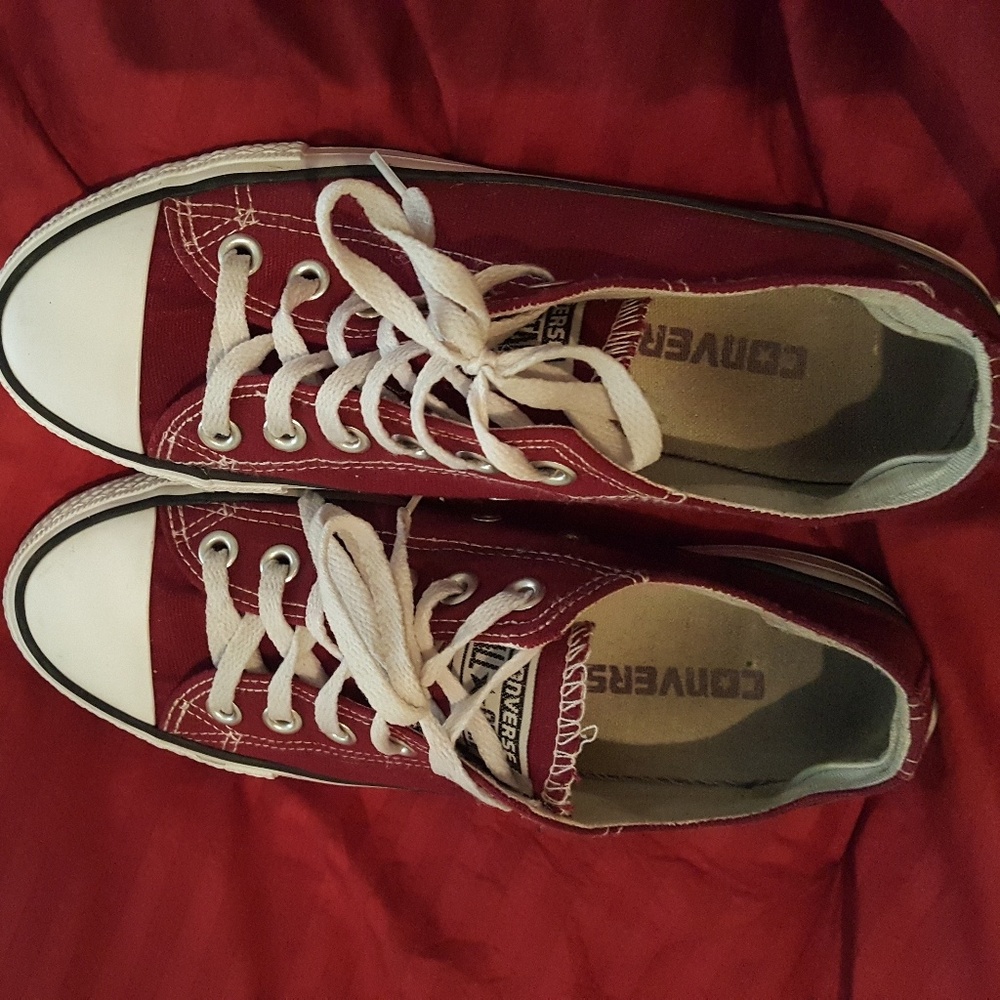 LIMITED TIME SALE **Converse