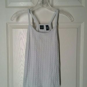 Gap light sweater tank