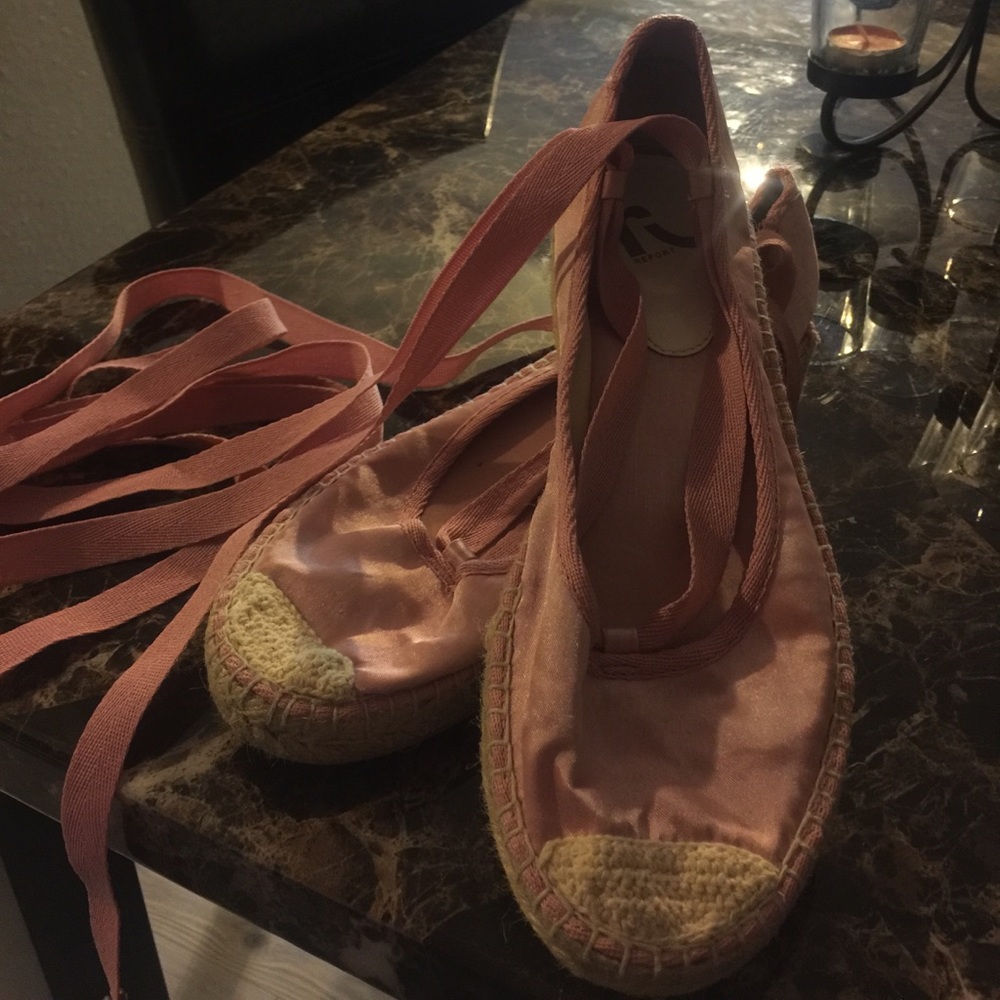 Worn only a few times