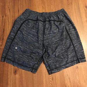 Lululemon Pace Breaker short size Large