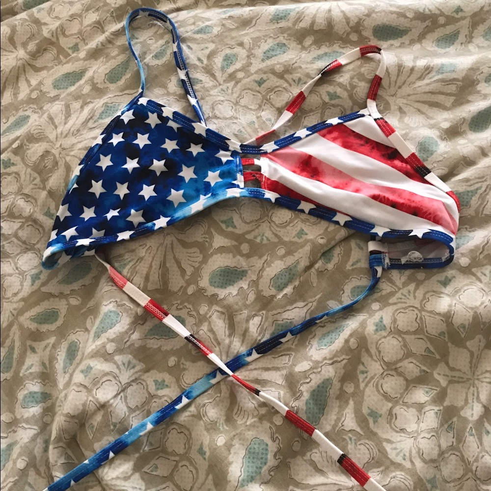 Jolyn Americana tomcat top