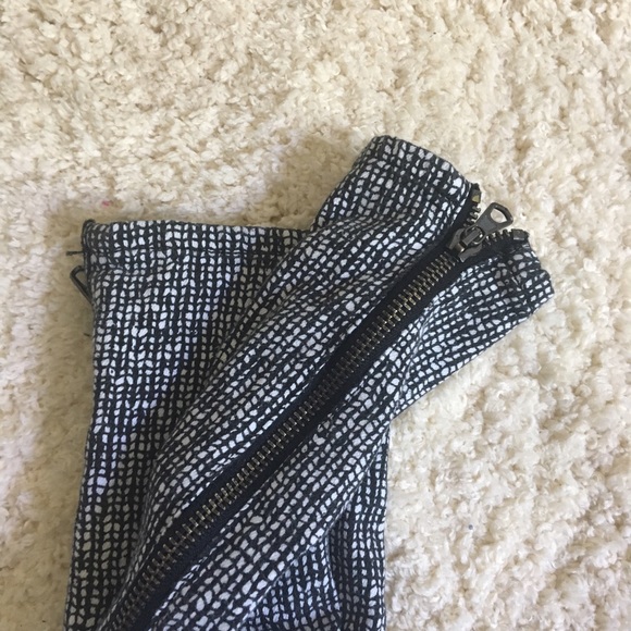 Rag and Bone Jeans - Picture 4 of 5