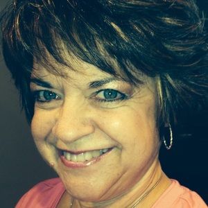 Meet your Posher, Teri