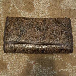 Relic wallet, trifold