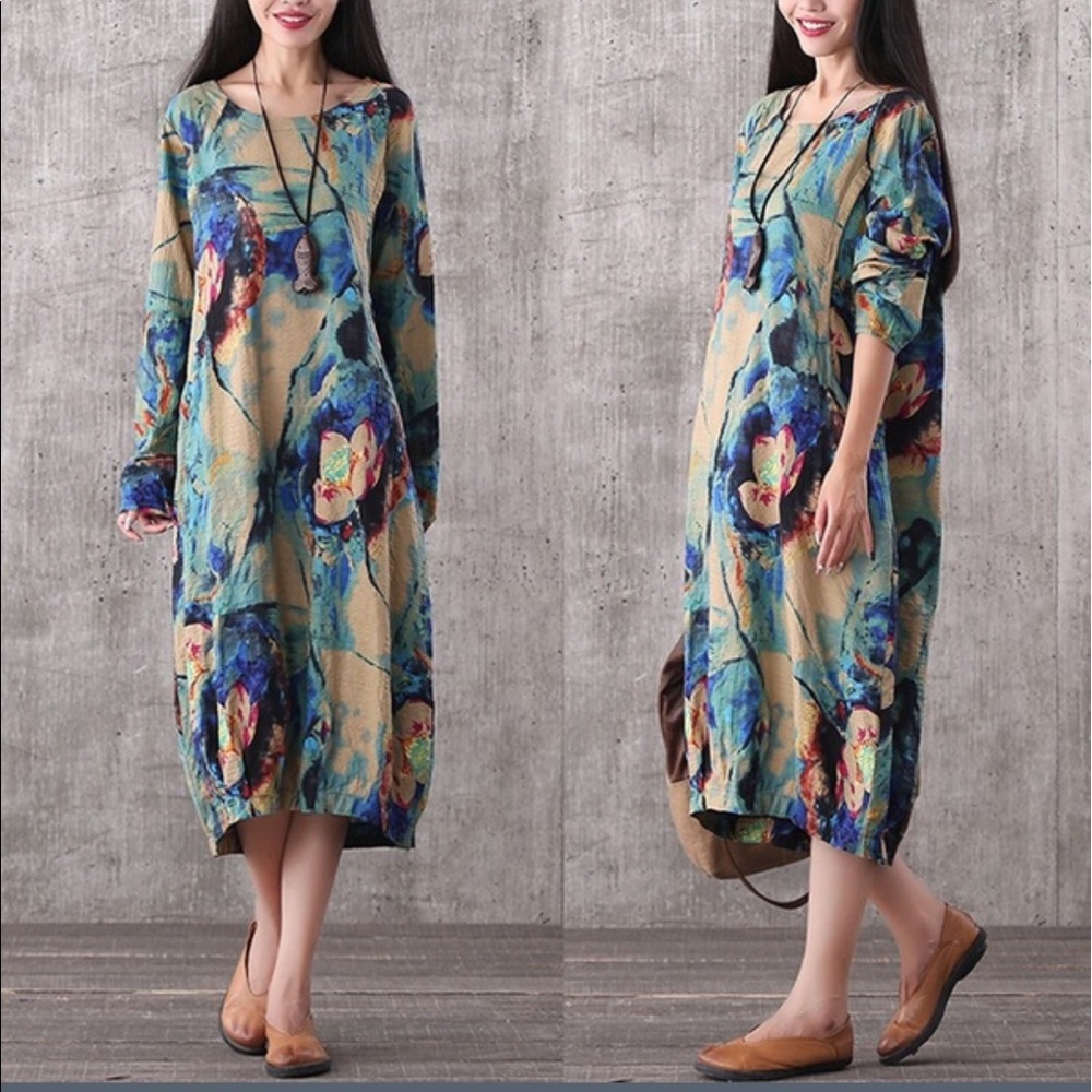 BOHEMIAN DRESS IN BLUE WITH FLORAL PRINT - Picture 2 of 8