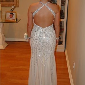 Sean collection prom dress
