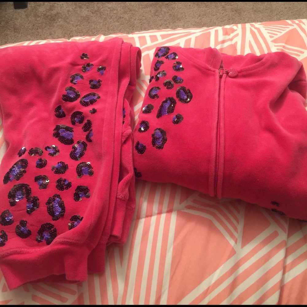 Pink Ｊｕｓｔｉｃｅ cheetah print velour sweatsuit