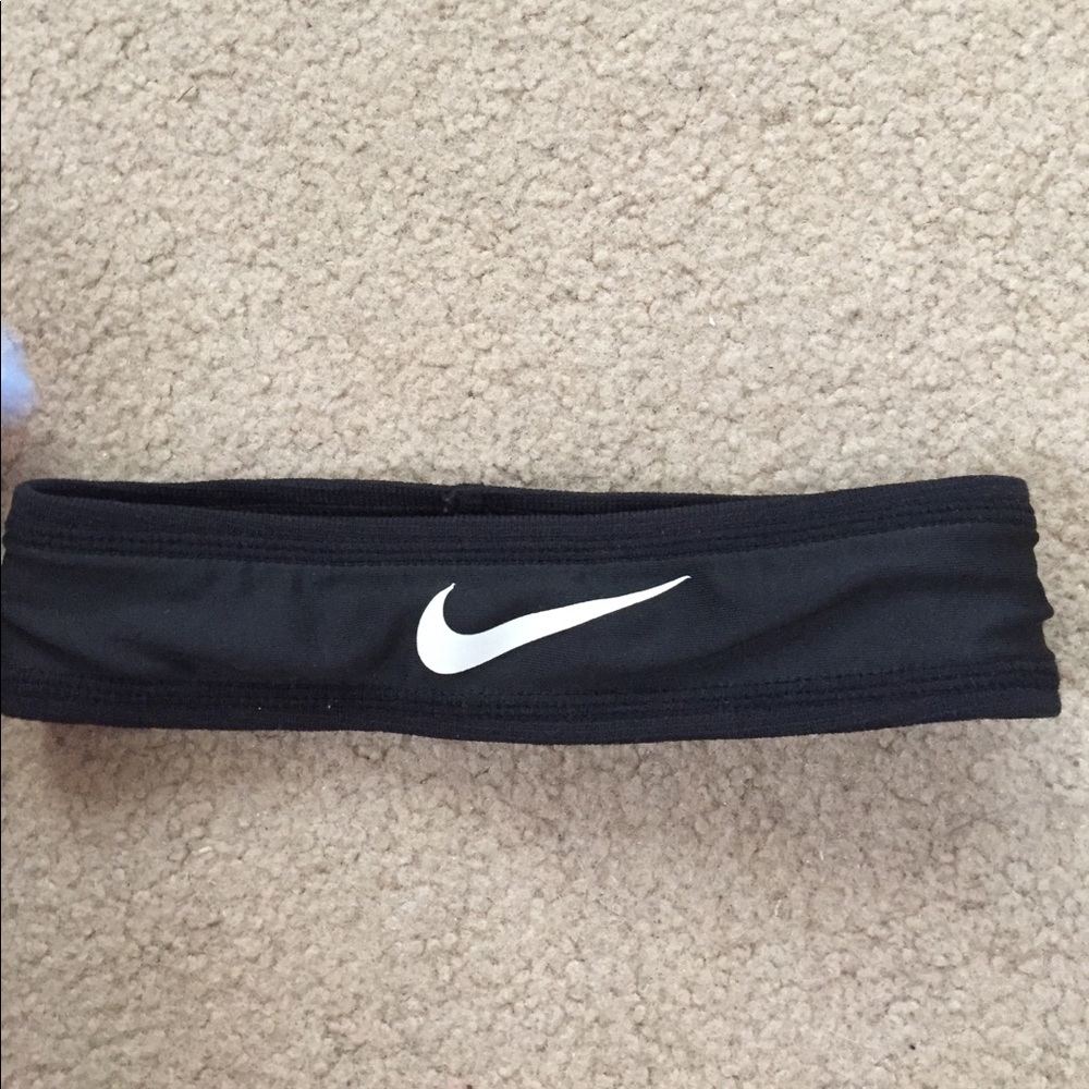 black nike headband