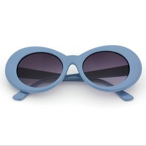 Cobain style sunglasses Powder Blue / Black