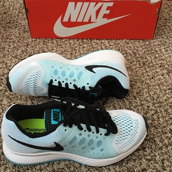 Nike Shoes - Nike air zoom Pegasus 31