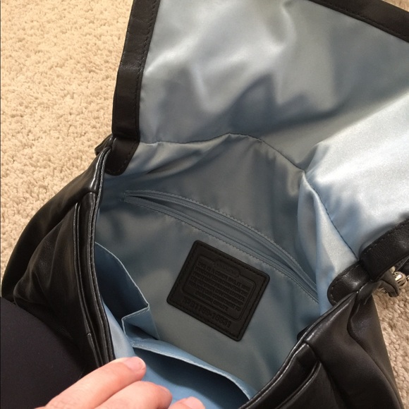 Black Coach Crossbody Hobo - Picture 2 of 2