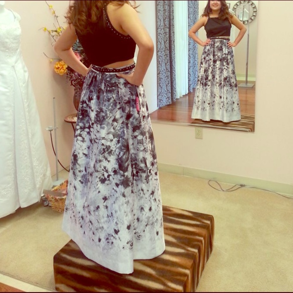 Xscape Black/Gray floral two piece prom dress