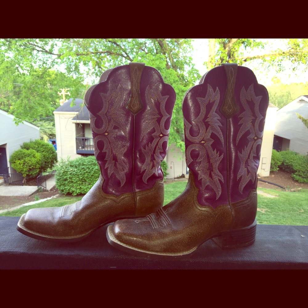 Women's Ariat Square Toe Boots