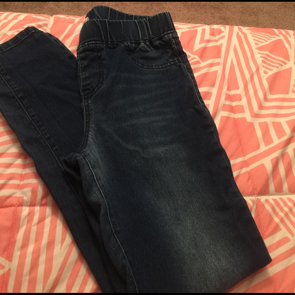 Cat and Jack jeggings with elastic waist
