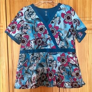Med Couture Floral Scrub Top