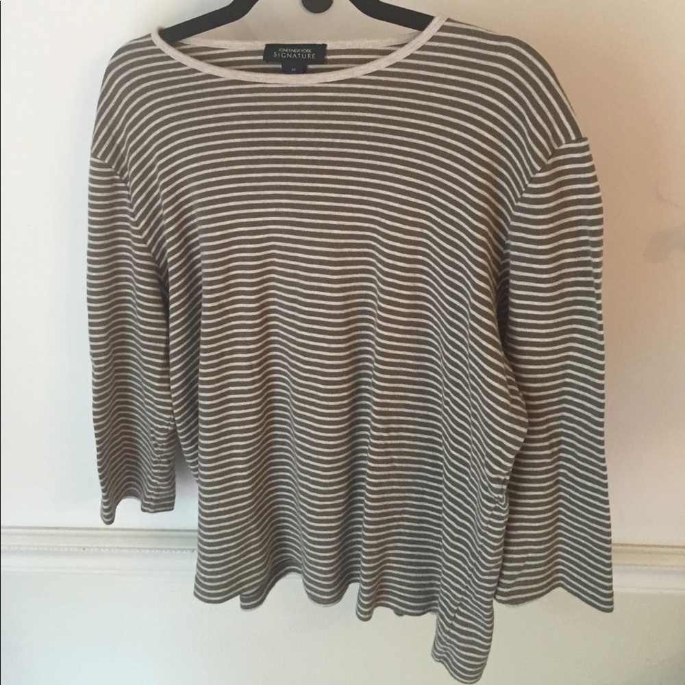 Jones New York Signature Long Sleeve Shirt