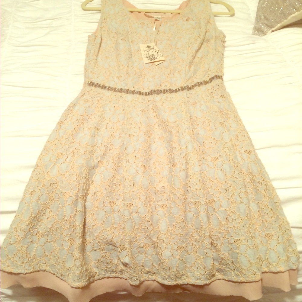 NWT Modcloth Nick and Mo Lace Dress