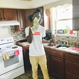 Meet your Posher, Ronald