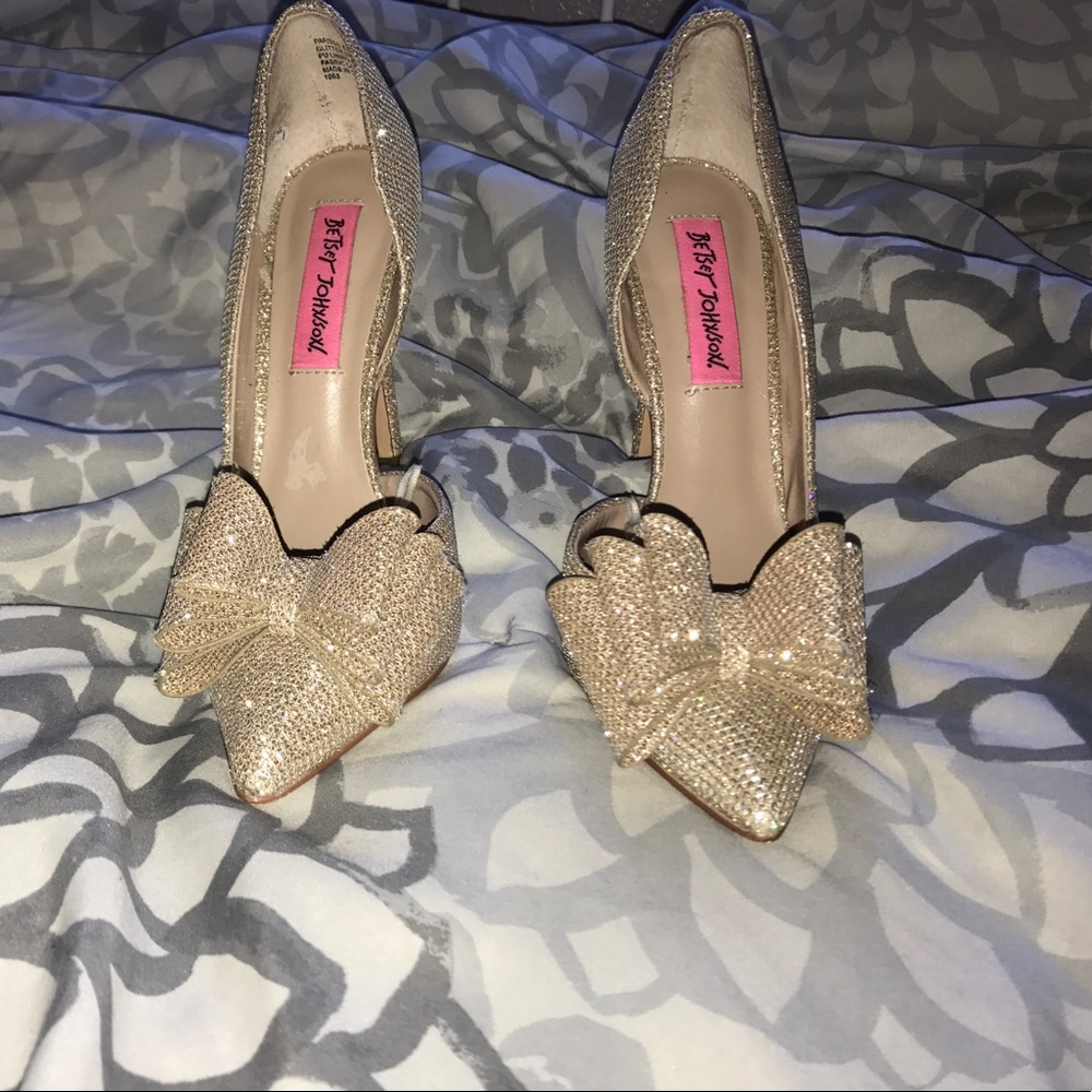 Gold Sparkly Betsey Johnson Heels 5.5