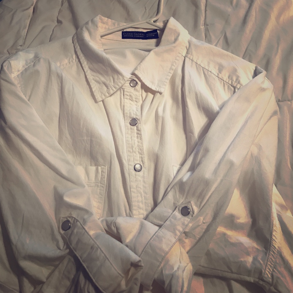 Plus size women's shirt
