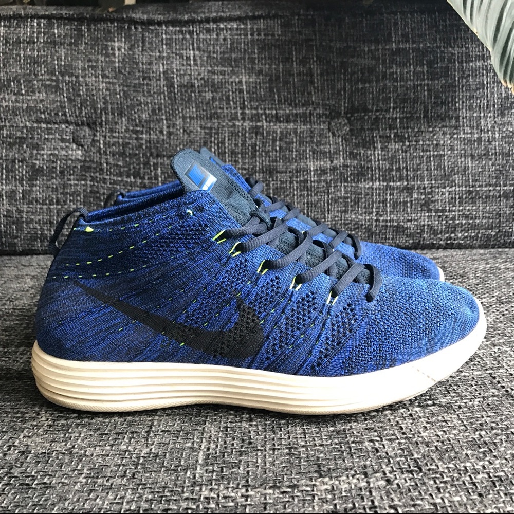 Used 2012 Nike Lunar FlyKnit Chukka men's size 11