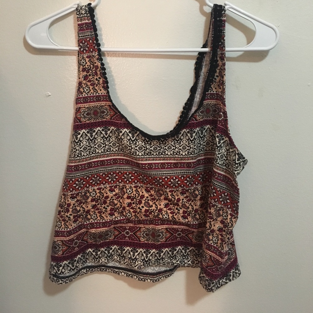 Crop top