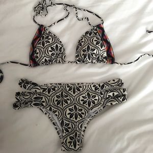 O'Neill Triangle Top Bikini