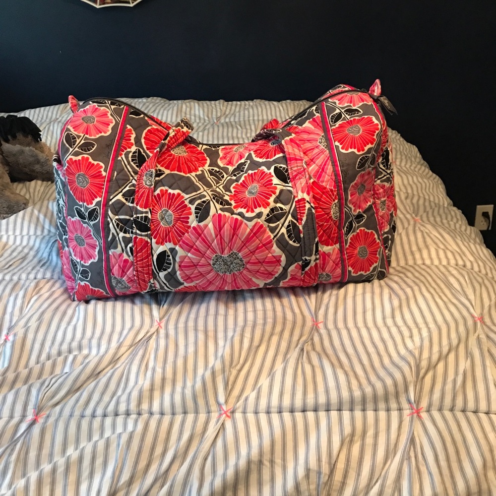 Vera Large Duffle