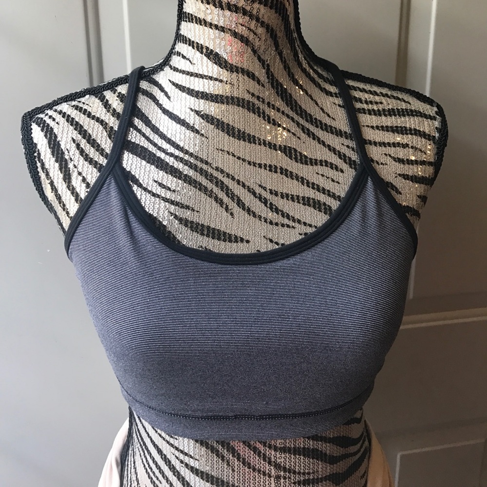 LULULEMON ATHLETICA sport bra