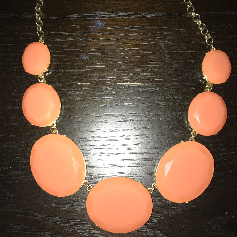 Peach statement necklace