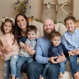 Meet your Posher, Charli