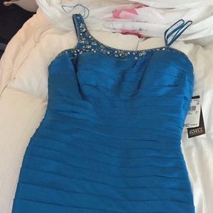 Formal one shoulder dress