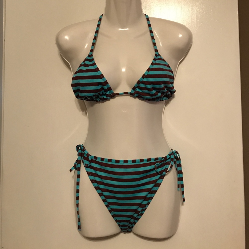 Two piece bathing suit 🌹