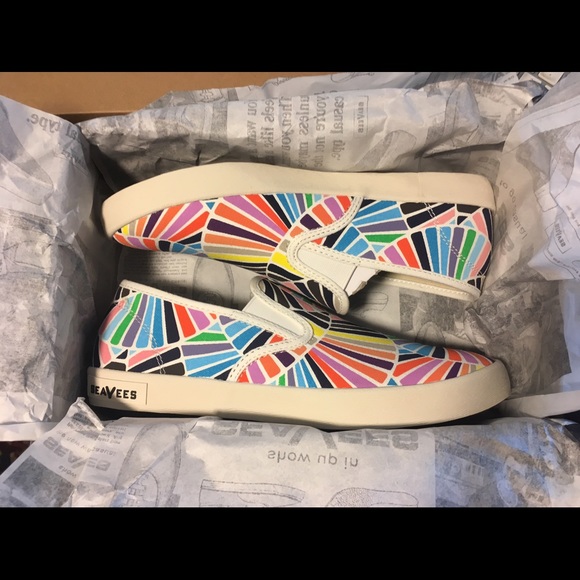 UNWORN Trina Turk x Seavees slip on shoes! 6.5 US - Picture 2 of 7